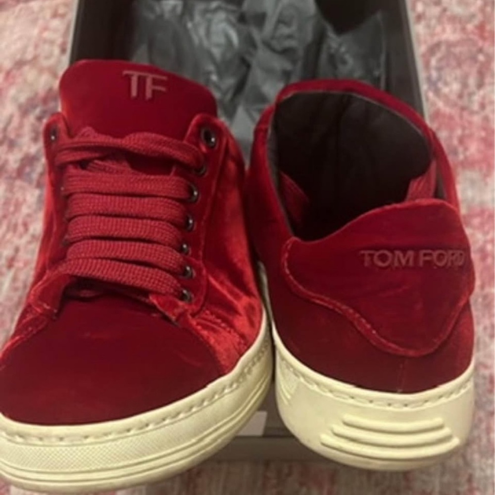 Tom Ford Red Low-Top Sneakers with Textured Soles